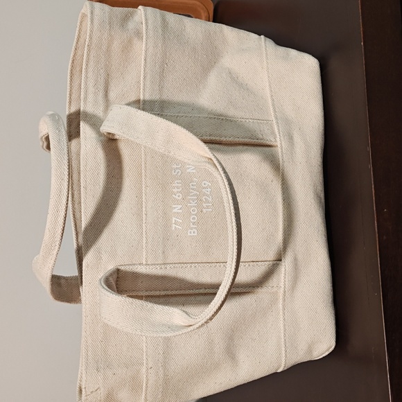 Glossier Cream New York Canvas Tote - Picture 2 of 5